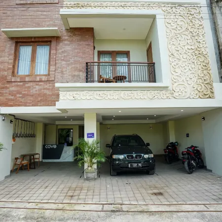Cove Griya Elite Отели рядом с достопримечательностью «Бундаран Ренон»