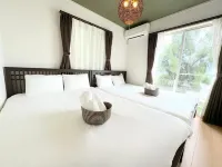 Grandioso Okinawa Ocean View Villa Kin 1 Hotels in Kin