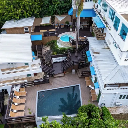 Serenity Rincon Guesthouse