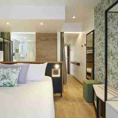 Mercure Avignon Gare TGV Rooms