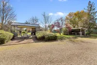 Beechworth Motor Inn Hotels in Beechworth