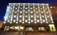 Hotel Włoski Italia Boutique Old Town Poznań Các khách sạn gần Hồ Malta