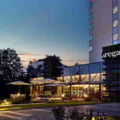 索非亞希爾頓飯店 Hotel Exterior