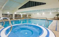 Holiday Inn CAMBRIDGE by IHG - Bathtub