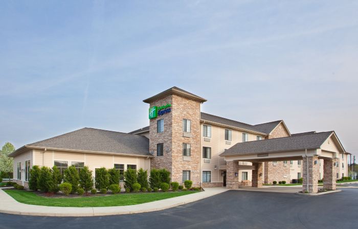 Holiday Inn Express HOCKING HILLS-LOGAN by IHG