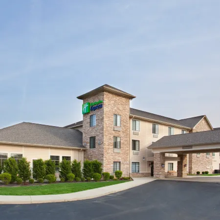 Holiday Inn Express HOCKING HILLS-LOGAN by IHG