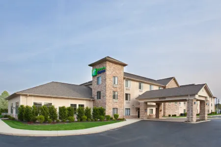 Holiday Inn Express Hocking Hills-Logan Отели в г. Логан