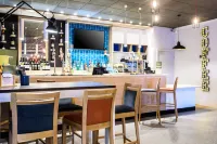 Holiday Inn PORTSMOUTH by IHG - С баром