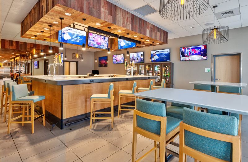 Holiday Inn & Suites Toledo Southwest - Perrysburg by IHG photo 5