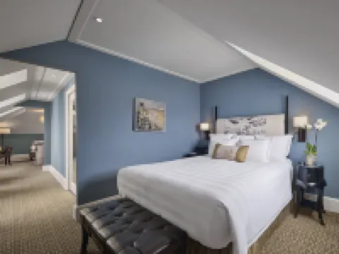 巴斯庚斯博羅溫泉飯店 巴斯酒店