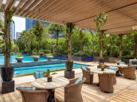 Raffles Jakarta - Luxury