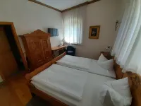 Schloss-Schänke Garni Hotels in Malschwitz