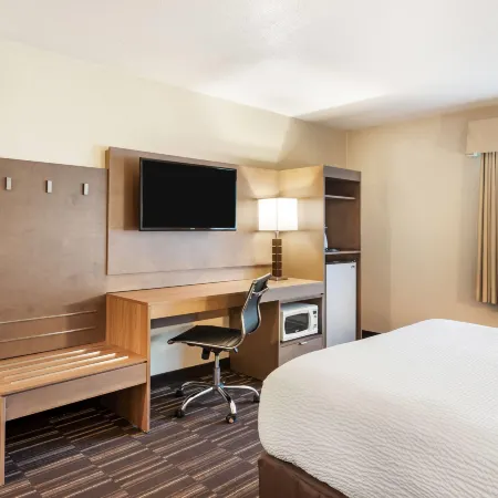Days Inn by Wyndham Nanaimo