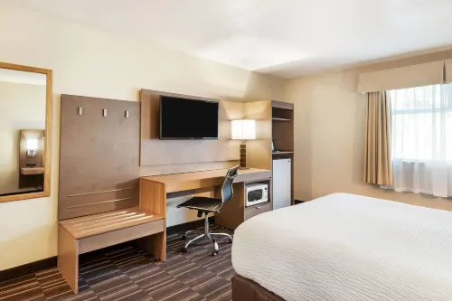 Days Inn by Wyndham Nanaimo - 2-Star
