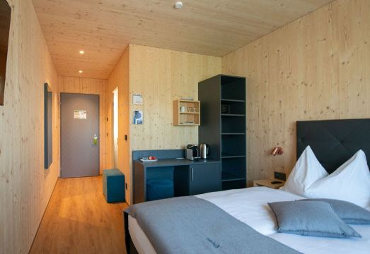 쿠빌라리스 모텔 바트 라가즈