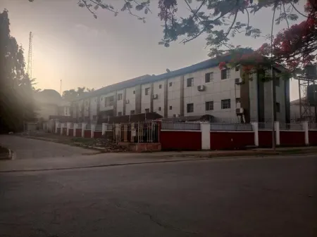 E-Gold Hotel, Maitama