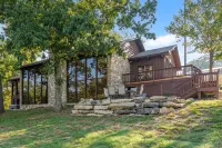 Stunning Lake Views and Private Hot Tub - Rustic Escape