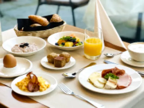 ホテル シュヴァイツァーホフ バーゼル バーゼルのホテル