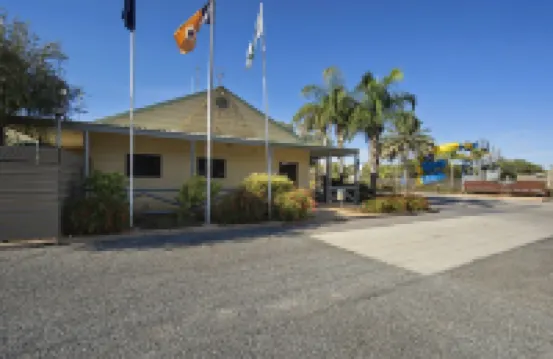 Discovery Parks - Alice Springs Hotels near Alice Springs RSL War Museum
