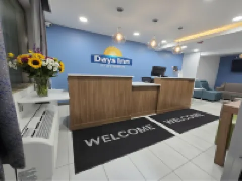 Days Inn by Wyndham Rock Springs Hotels in Sweetwater County