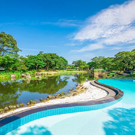 Elysian Jeju Golftel Отели рядом с достопримечательностью «Собор Святой Троицы»
