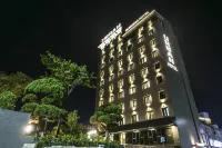 어반 목포 근대역사관 2관(구 동양척식주식회사 목포지점) 주변 호텔