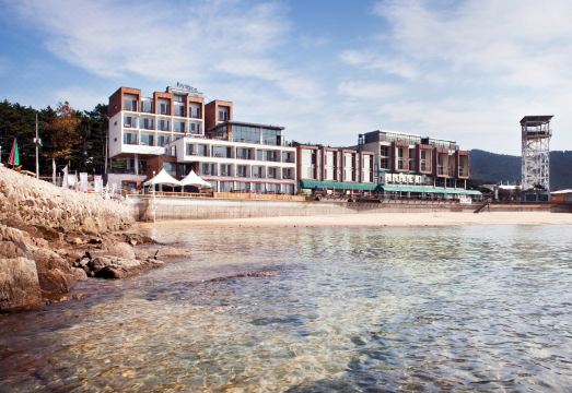 Baybreeze Hotel Taean