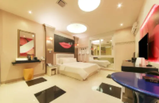 Yeongam Pool Self Check-in Hotel