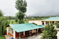 Pops Hotel and Restaurant Hotels near Kangra Valley
