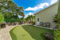 445 Watts Way - spa