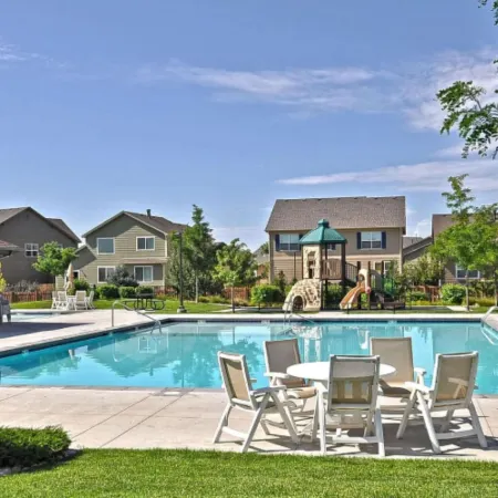 Windshire Retreat Pool, Garage & Pet-friendly
