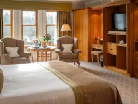 ロックグリーン ハウス ホテル & スパ トルーンのホテル