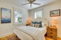 Dtwn Retreat w/ Game Room! Walk to Hampton Park - Condos