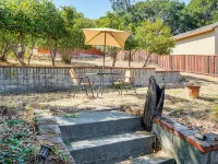 Serene Studio in SF Suburbs: Quiet + Cat Friendly! Hotels in Castro Valley