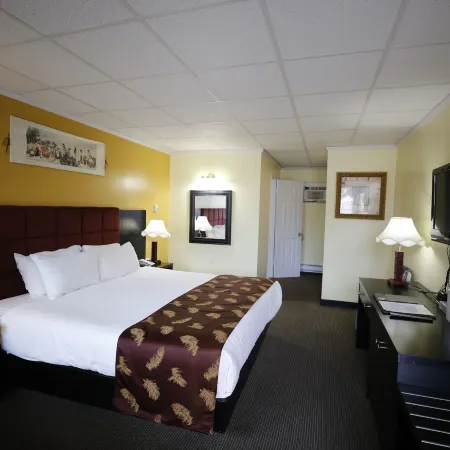 Alpine Inn & Suites