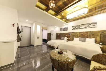 Yeongju Hue Stay Self Check-in Motel Отели рядом с достопримечательностью «Сосу-совон»