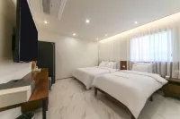 Gunsan Raonhaje Hotel - 3 stjerner