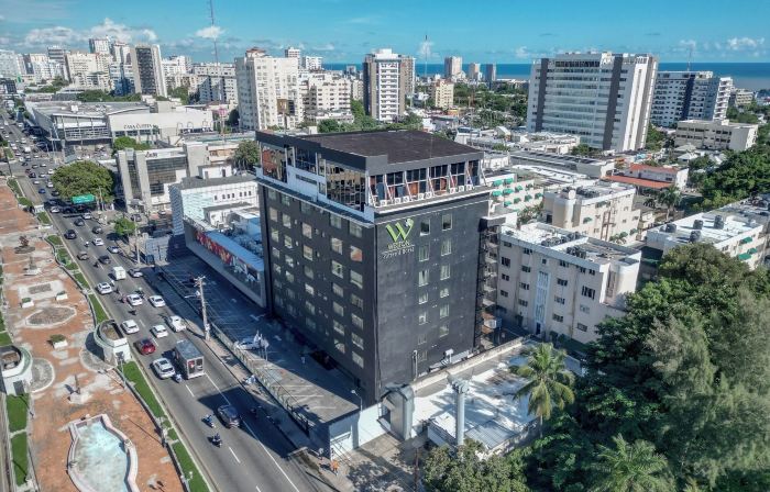 Weston Suites Hotel