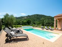 Holiday Home in Le Plan-de-la-Tour with Pool