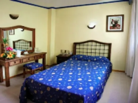 Hotel Plaza Independencia โรงแรมในบียาเอร์โมซา