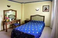 ホテル プラザ インデペンデンシア