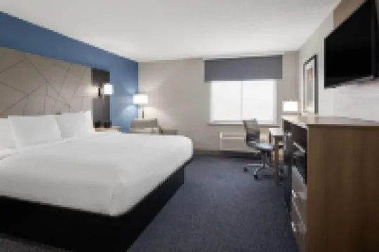 達文波特唄盟套房酒店