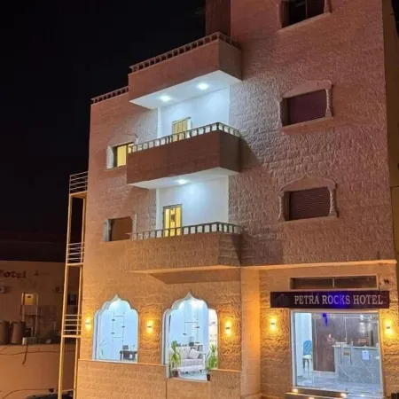Petra Rocks Hotel