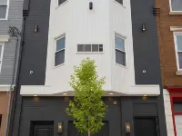 Lodgyy Studios Hoteles cerca de Museo Please Touch