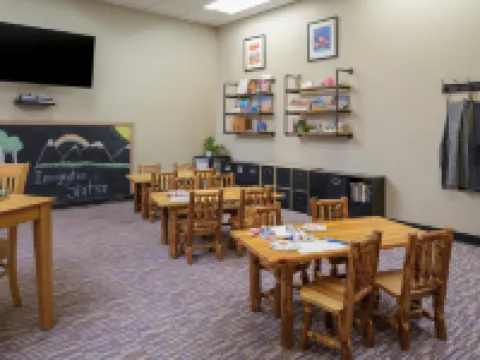 แมริออทส์ สตรีมไซด์ ดักลาส ที่เวล โรงแรมในเวล