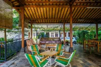 Urbanview Code Riverstay Yogyakarta