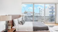 Venice View by Avantstay Walk to Venice Beach Rooftop, Ice Bath, Luxe Design