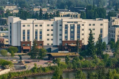 SpringHill Suites Fairbanks Hotéis em 