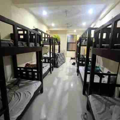Tatsat Hostel & Cafè Rooms