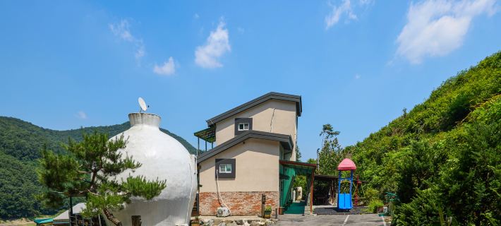 Anseong Geumgwang Lake Pension Hotels in Anseong-si